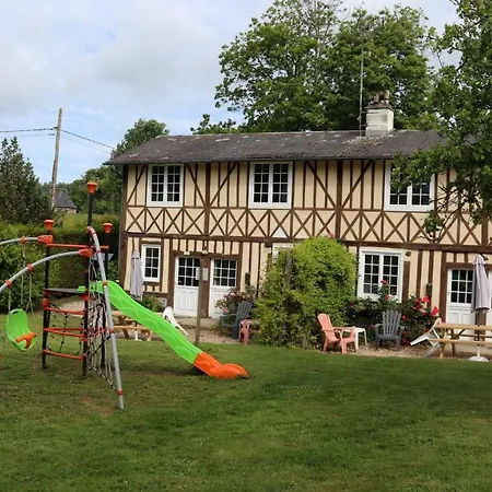 Coeur D'albatre, L'atre Et Le Puits بيت للعطل *